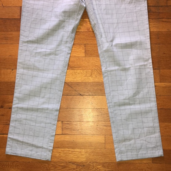 Twills Pure Campus Fit Golf Chinos in Sky Blue Plaid, size 38x32 - Picture 4 of 14